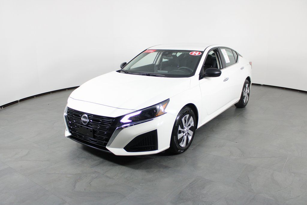 2024 Nissan Altima