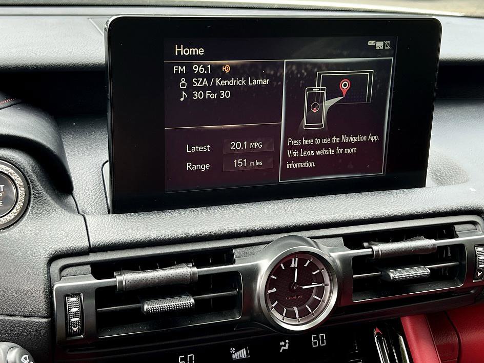 2024 Lexus IS 300 F SPORT photo 14