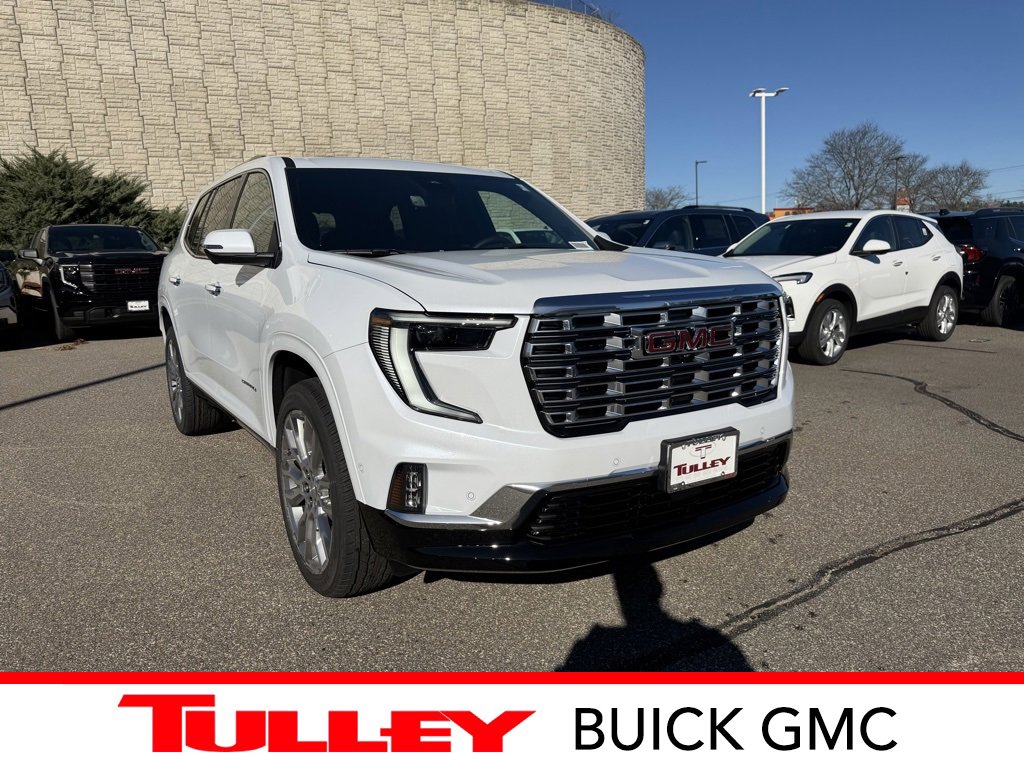 2026 GMC Acadia Denali's photo