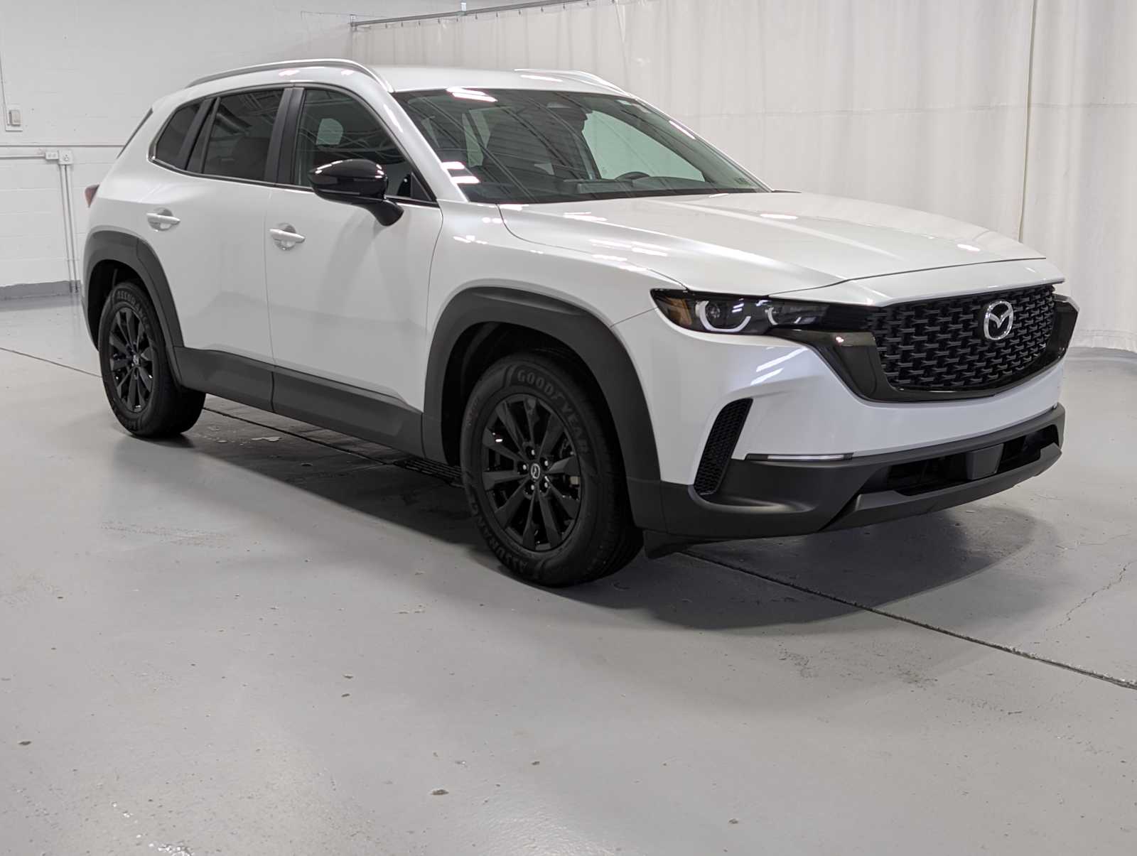 2025 Mazda CX-50 2.5 S Preferred photo 4