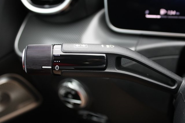 2024 Mercedes Benz C 300 4MATIC photo 4