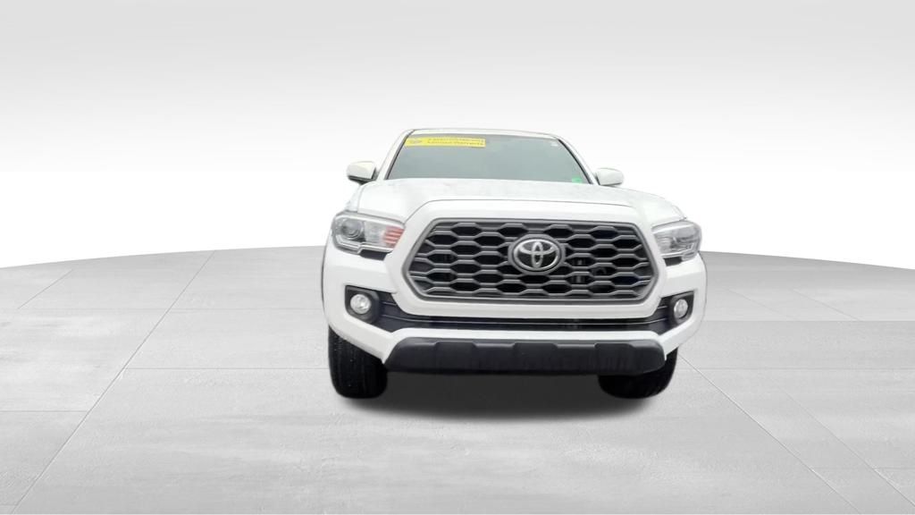2023 Toyota Tacoma SR5 photo 13