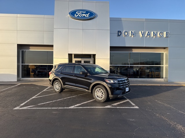 2026 Ford Explorer Active's photo