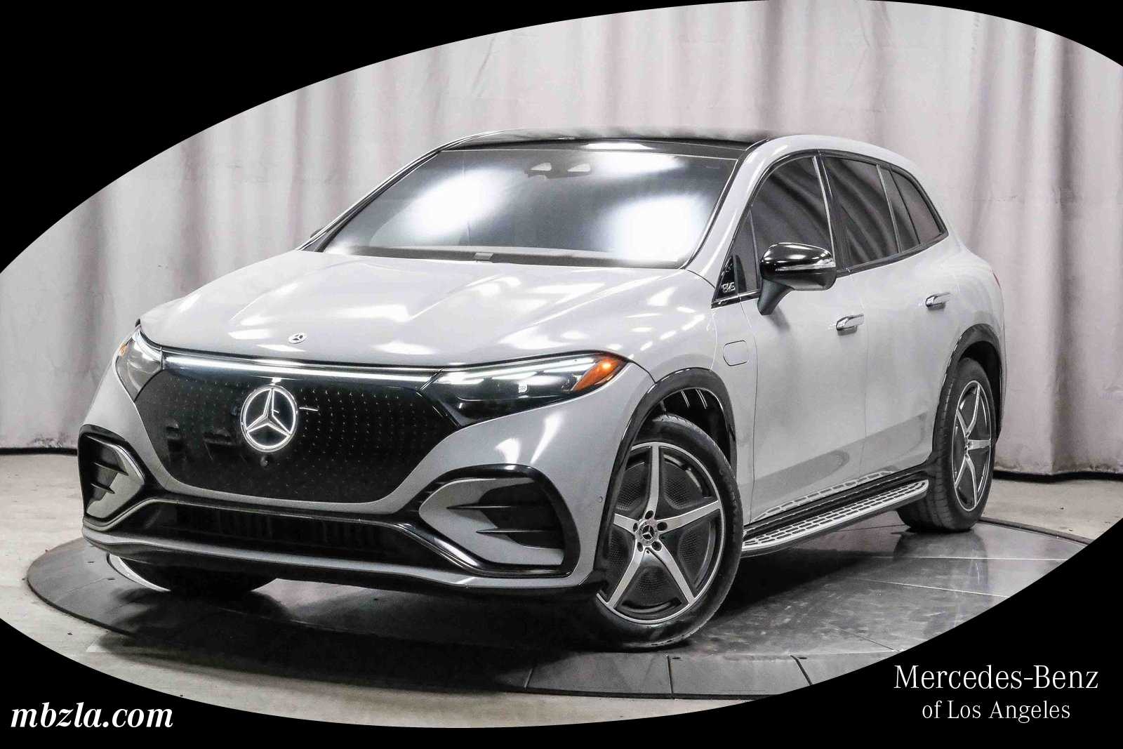 2023 Mercedes-Benz EQS SUV Base's photo