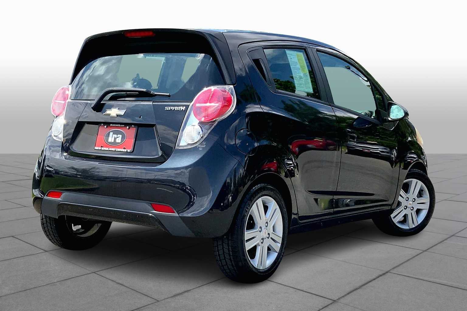 2015 Chevrolet Spark LS photo 12