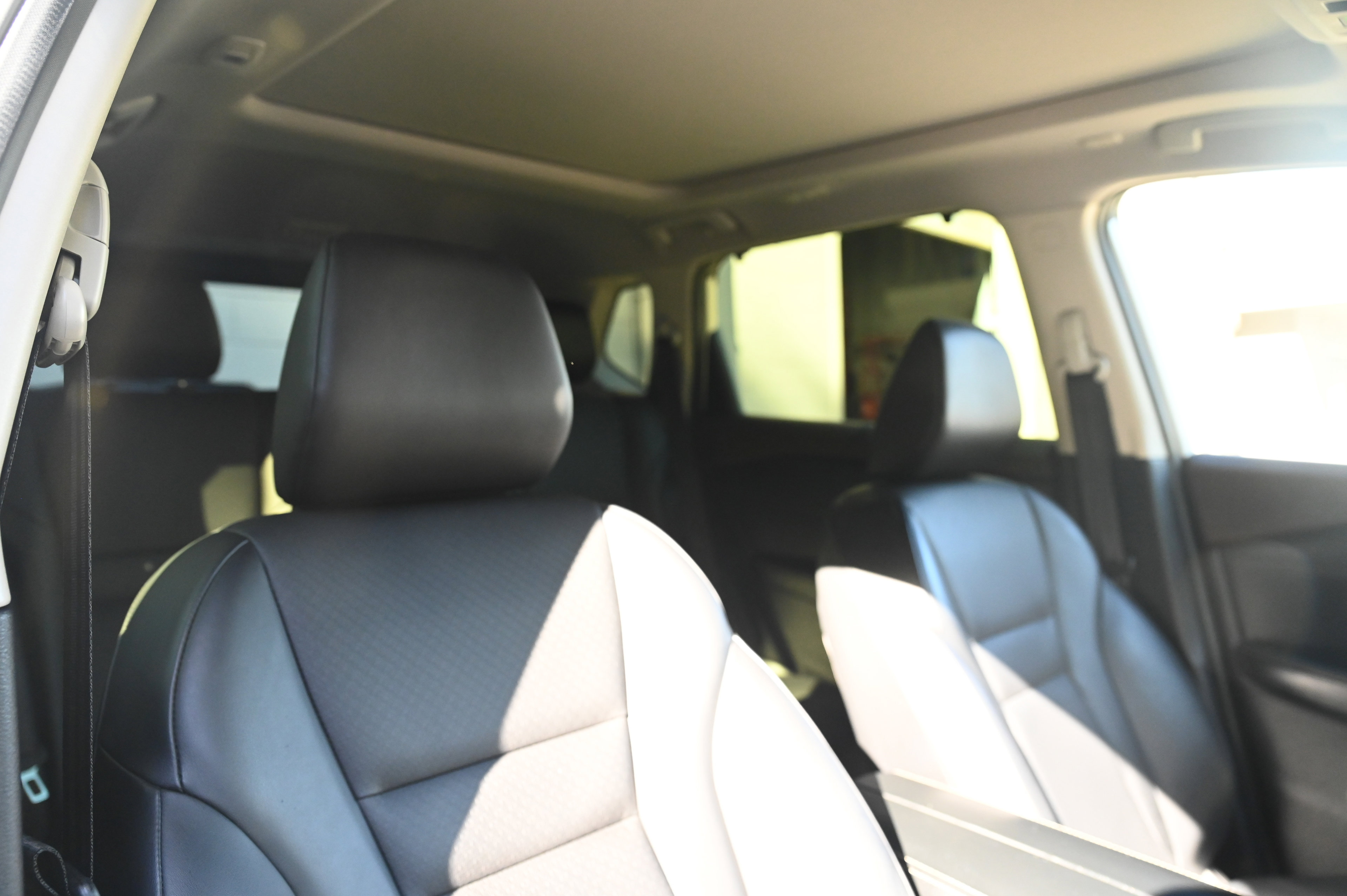 2023 Nissan Rogue SV photo 29