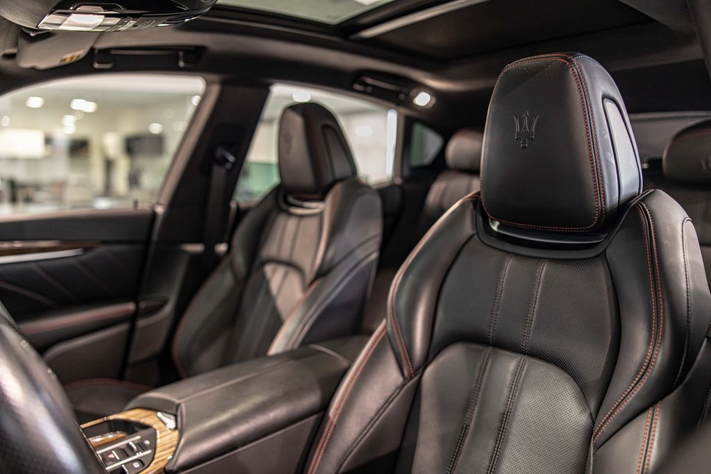 2019 MASERATI LEVANTE - Image 19
