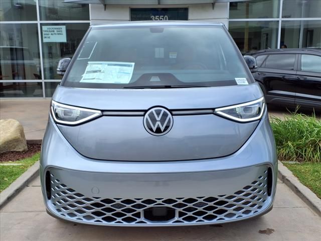 2025 Volkswagen ID. Buzz Pro S photo 2
