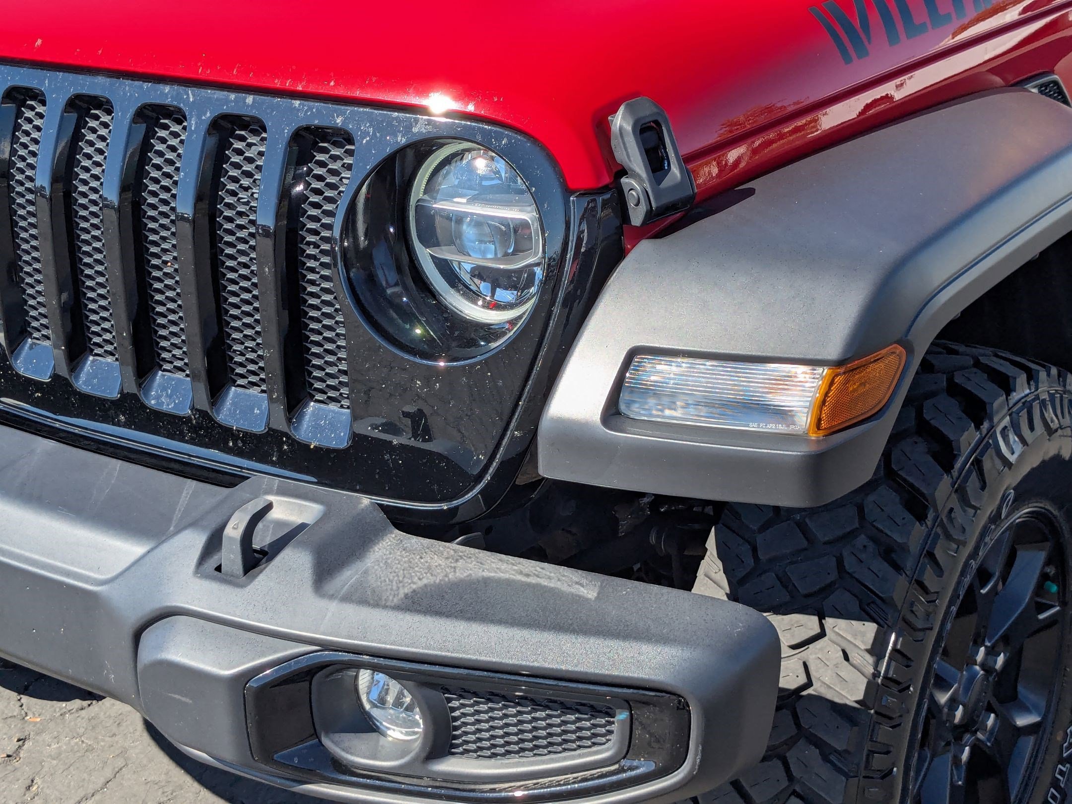 2022 Jeep Wrangler Willys photo 9