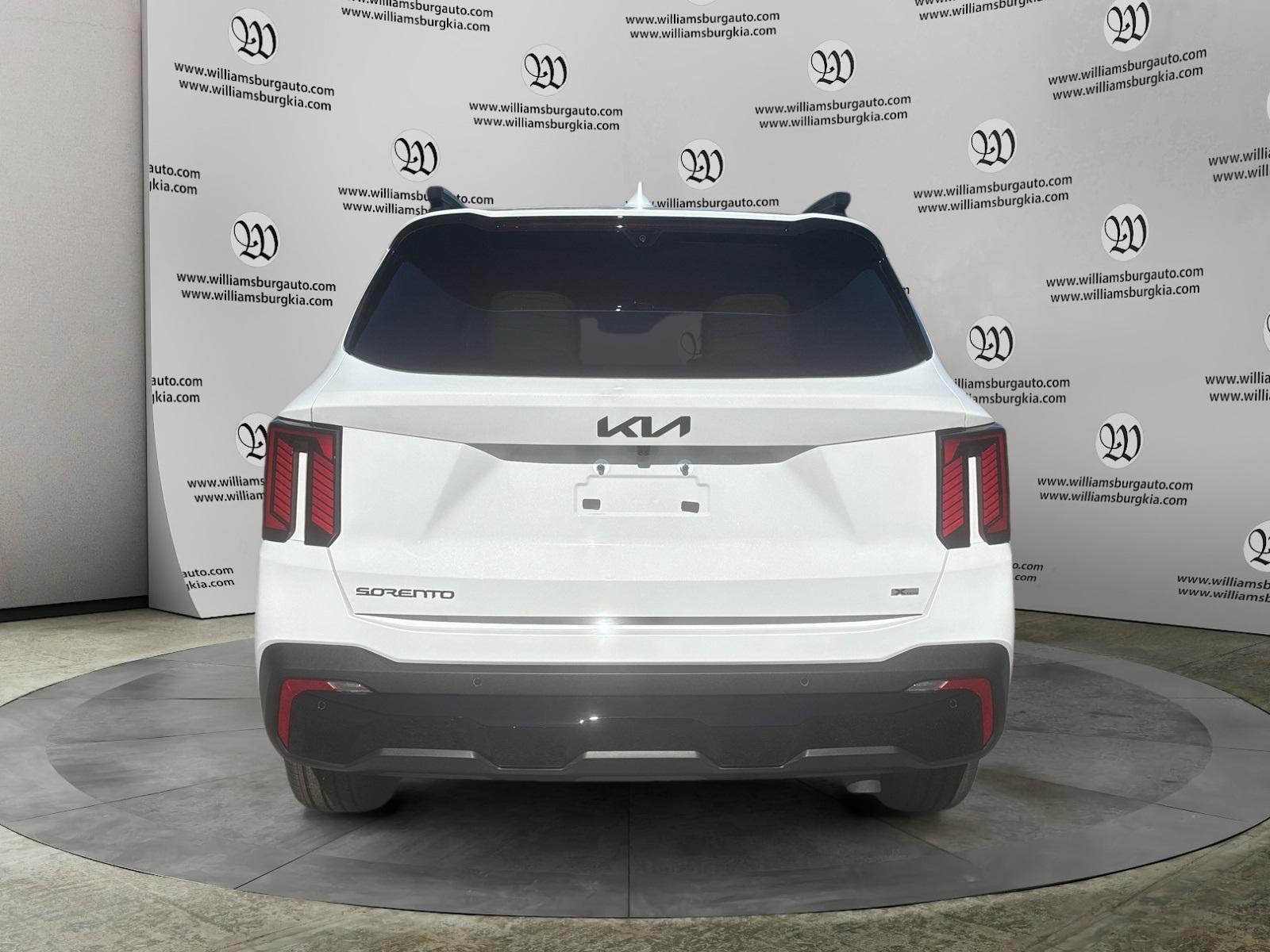 2026 Kia Sorento X-Line SX Prestige photo 2