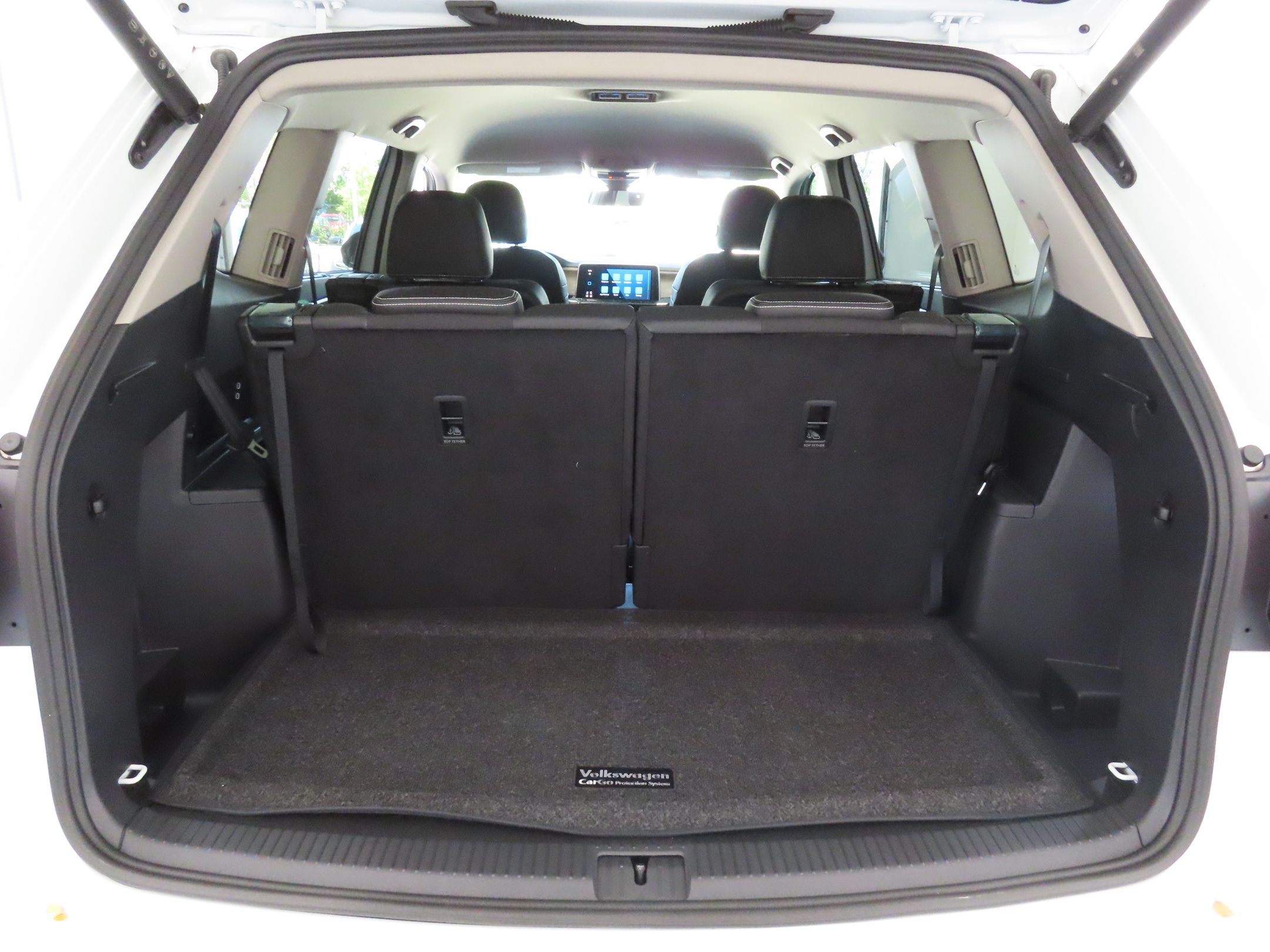2025 Volkswagen Atlas SE Technology photo 19
