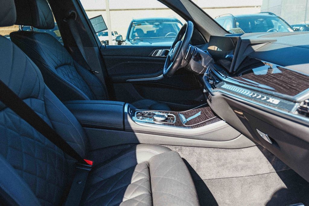 2024 Bmw X5 xDrive50e photo 17