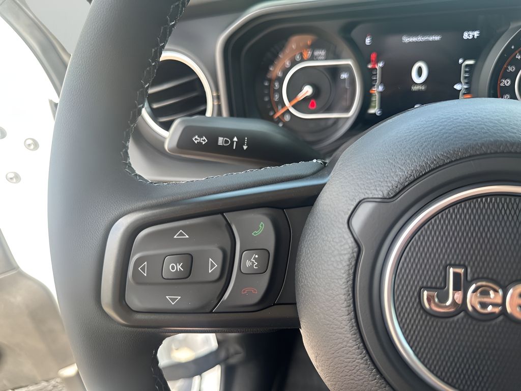 2025 Jeep Gladiator Sport photo 26