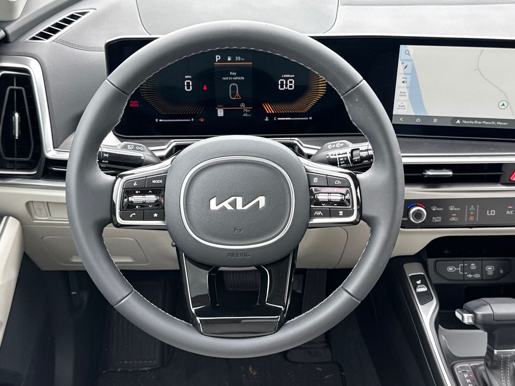 2025 Kia Sorento S photo 23