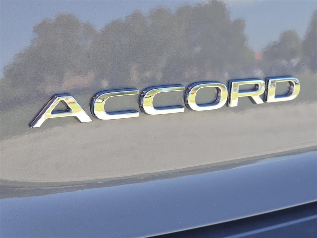 2025 Honda Accord Hybrid EX-L photo 9