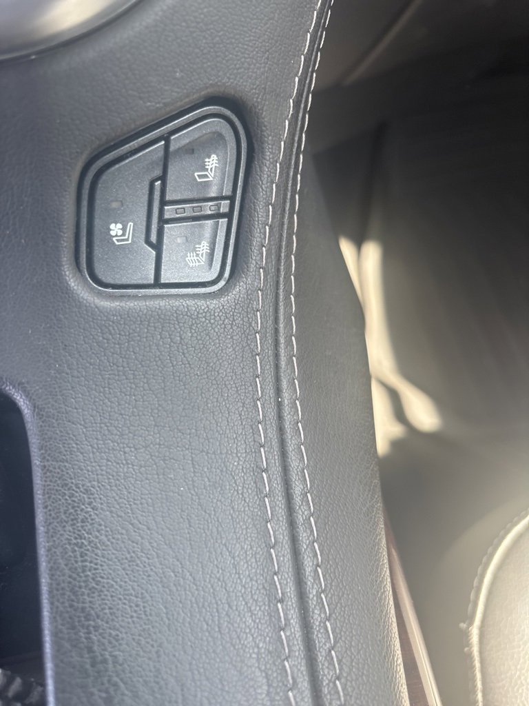 2019 Gmc Yukon XL SLT photo 21