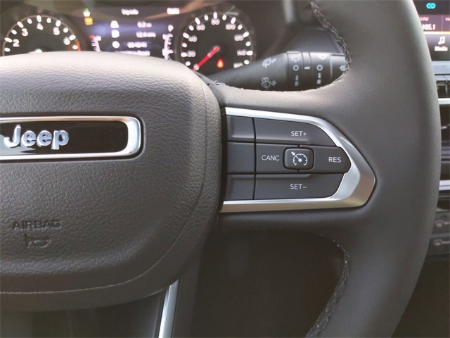 2026 Jeep Compass Latitude Altitude photo 22