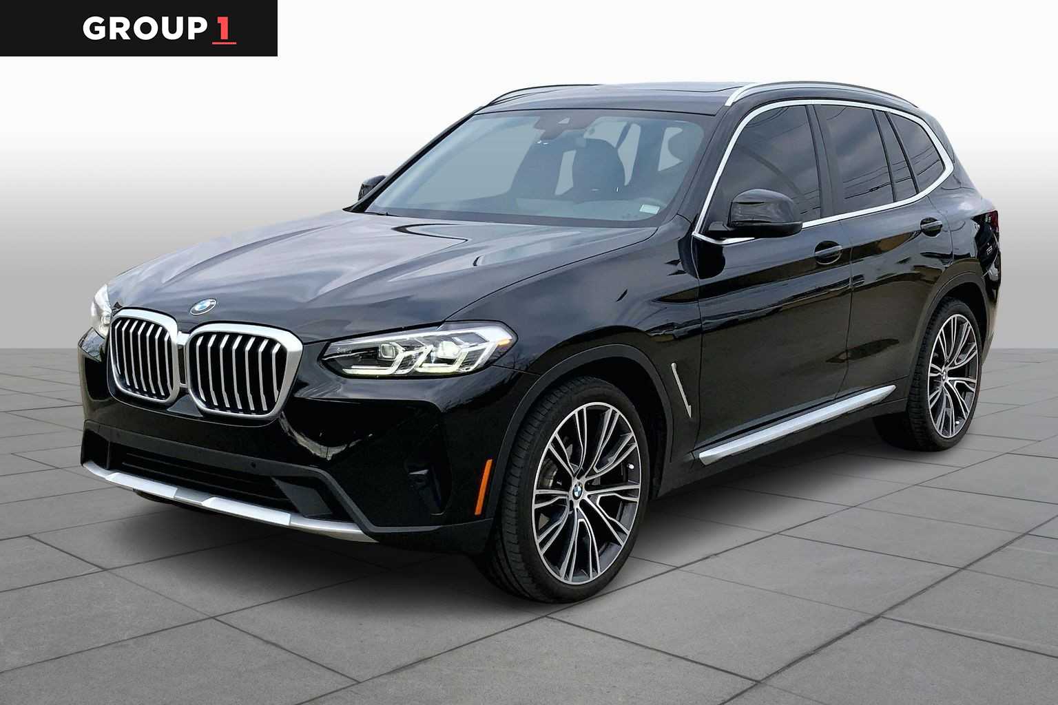 2022 BMW X3 30i's photo