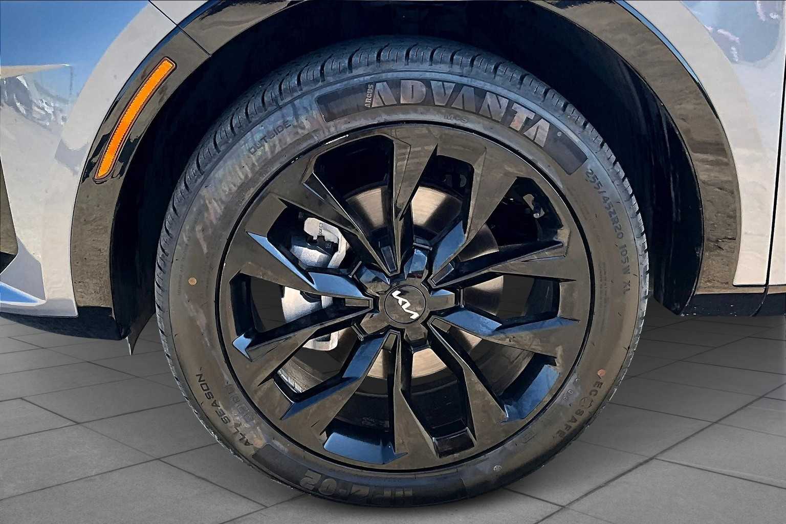 2023 Kia Sorento SX Prestige photo 17