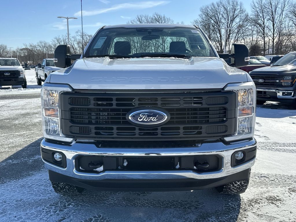 2025 Ford F-250 XLT photo 28