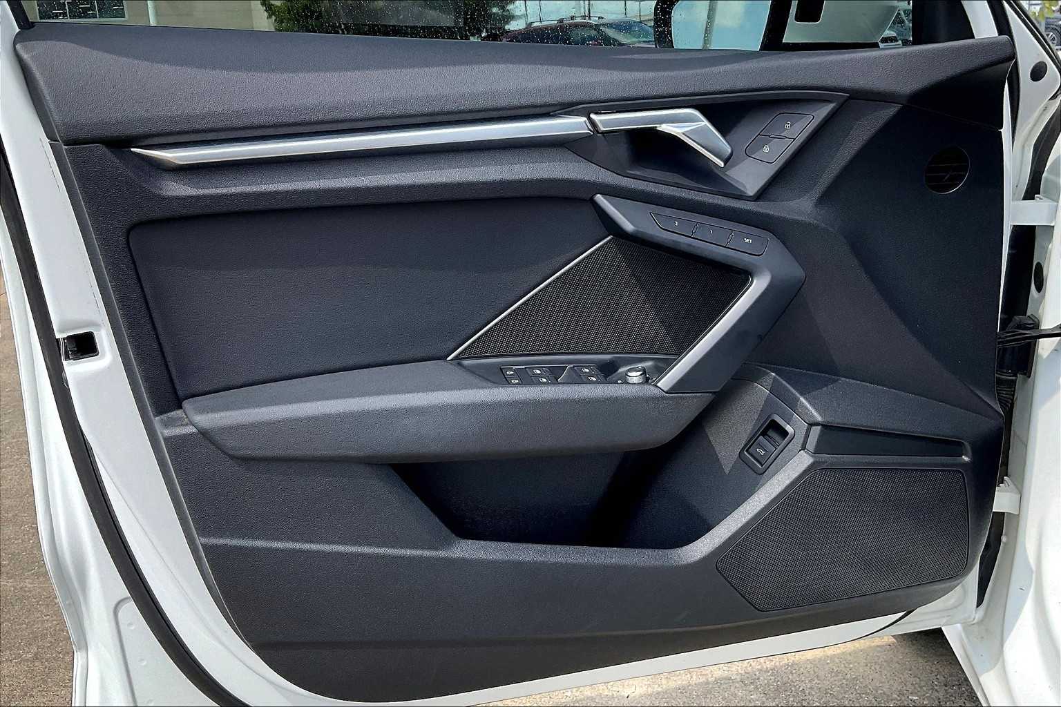 2022 Audi A3 Premium photo 18