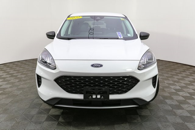 2022 Ford Escape SE photo 2