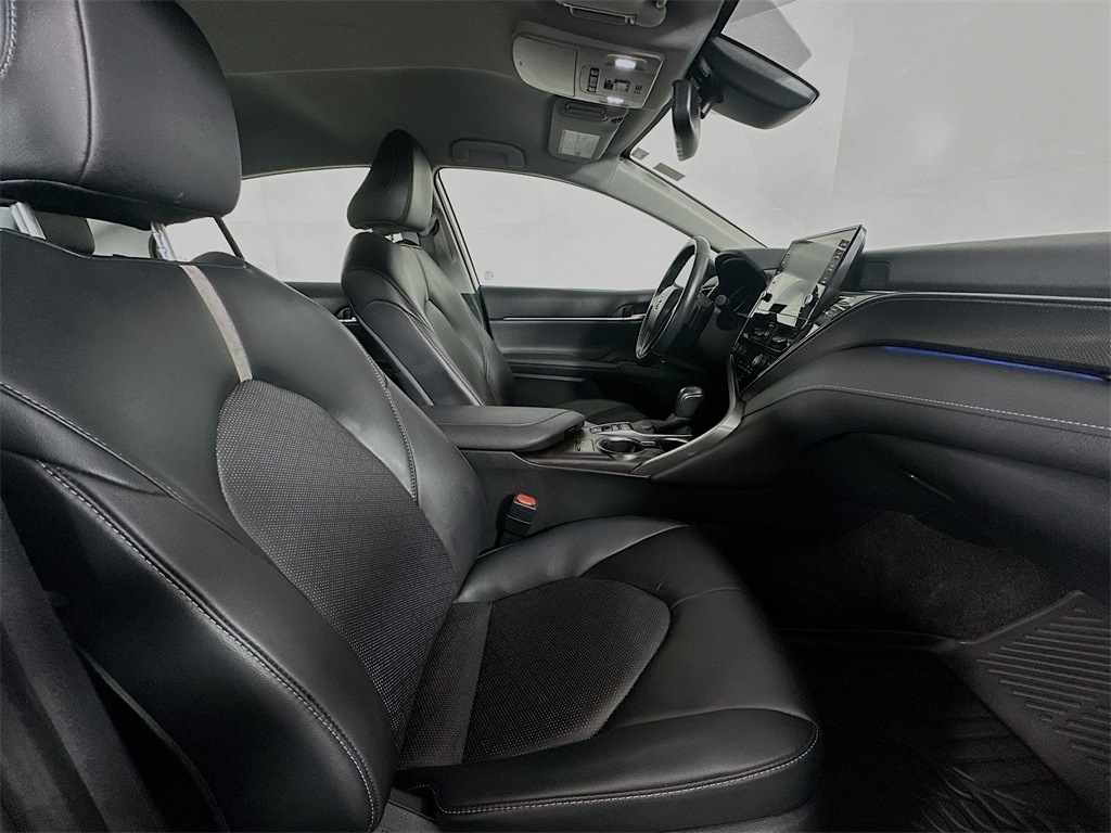 2024 Toyota Camry XSE photo 3