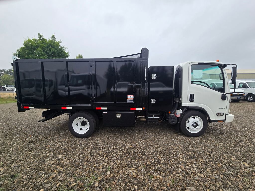 2024 Chevrolet Silverado 4500HD photo 4