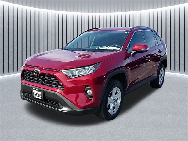 2021 Toyota RAV4 XLE photo 8