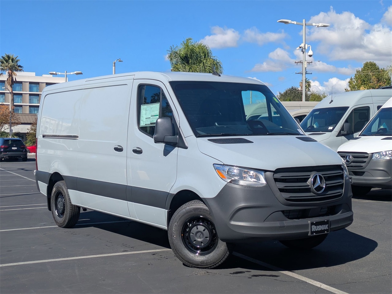 2026 Mercedes-Benz Sprinter Cargo Van Base's photo