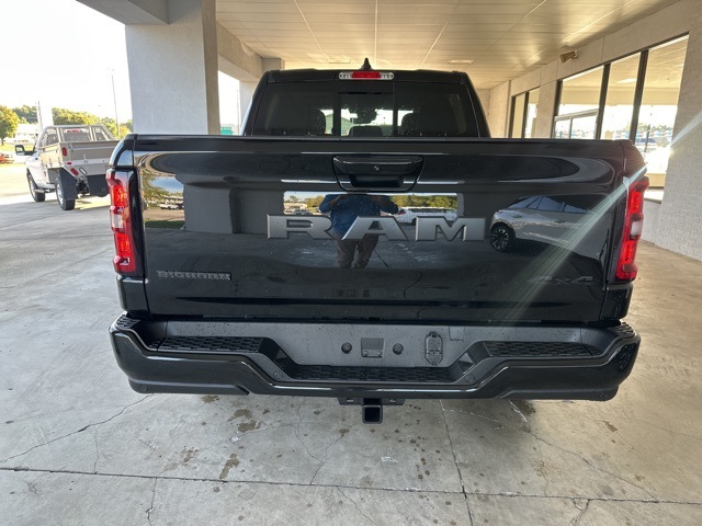 2025 Ram 1500 Big Horn Lone Star photo 3
