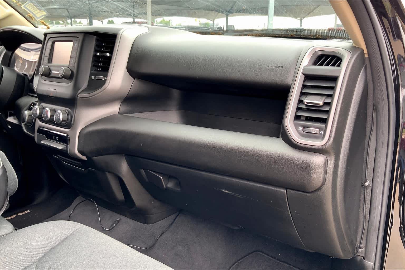 2019 Ram 1500 Tradesman photo 15