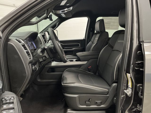 2025 Ram 2500 Laramie photo 4