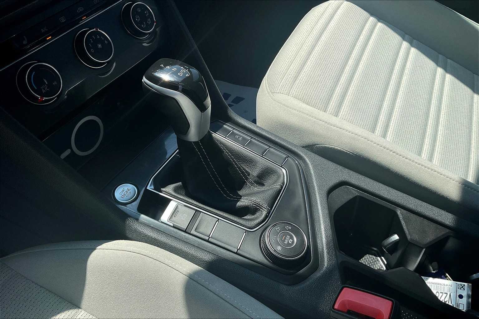 2024 Volkswagen Tiguan S photo 17