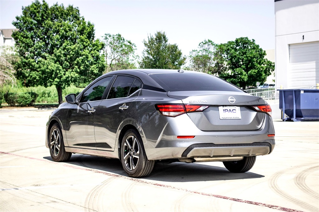 2025 Nissan Sentra SV photo 7