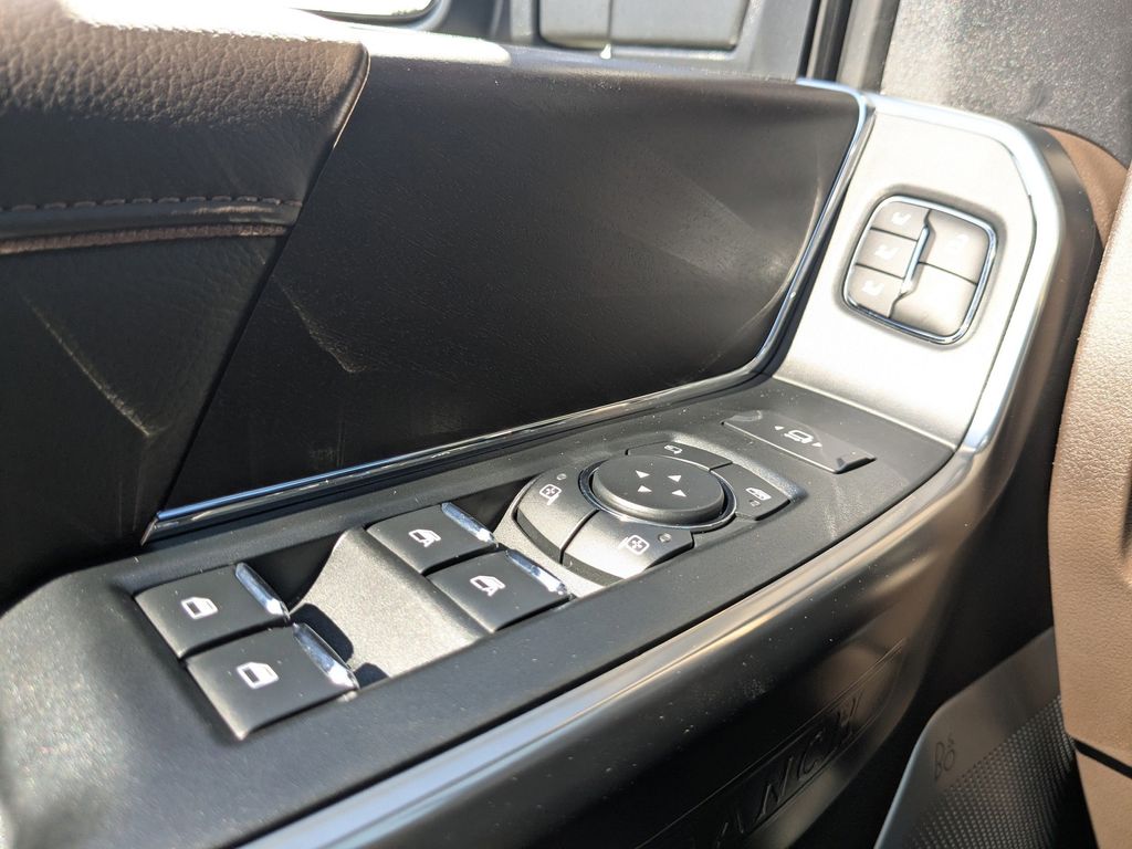 2026 Ford F-350 King Ranch photo 29