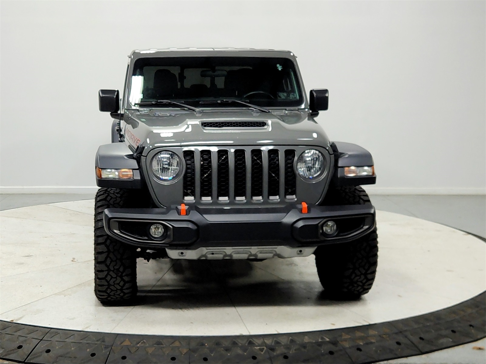 2021 Jeep Gladiator Mojave photo 2