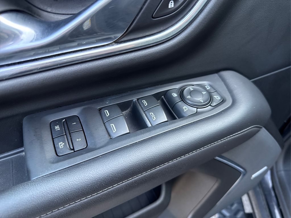 2021 Chevrolet Tahoe Z71 photo 38