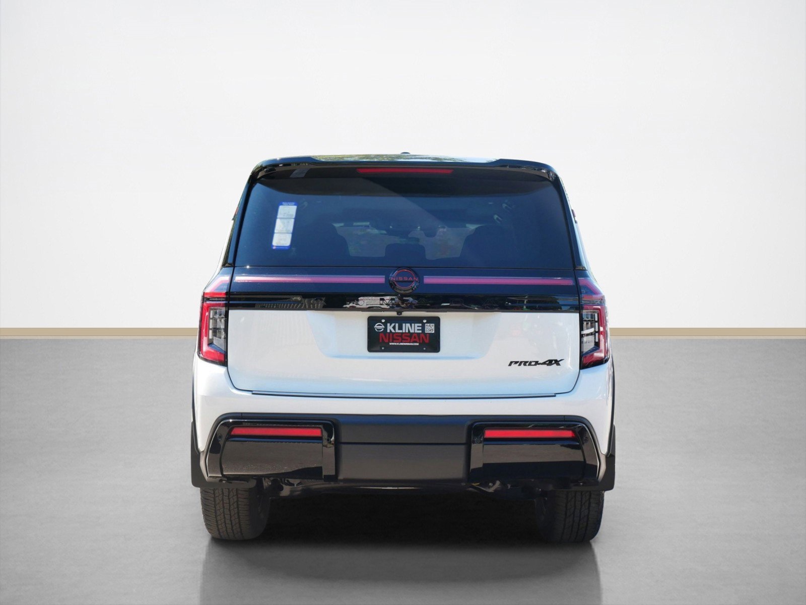2025 Nissan Armada photo 3