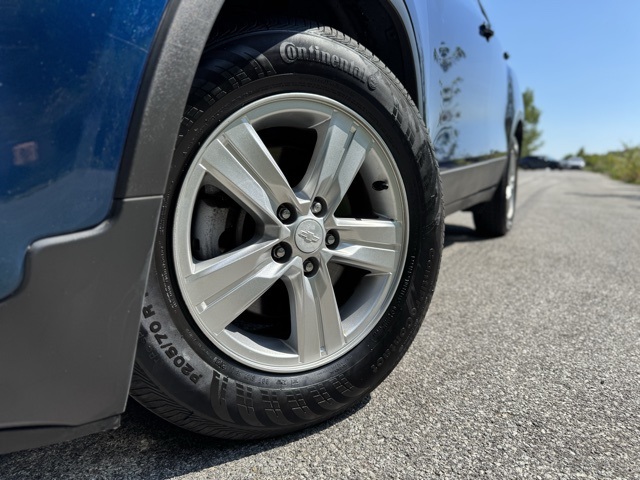 Used 2019 Chevrolet Trax LT with VIN 3GNCJLSB1KL222554 for sale in Crown Point, IN
