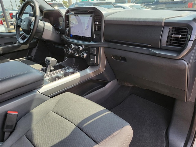 2024 Ford F-150 XLT photo 8