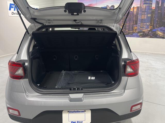 2026 Hyundai Venue SE photo 26