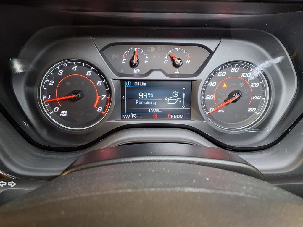 2023 Chevrolet Camaro 2LT photo 9