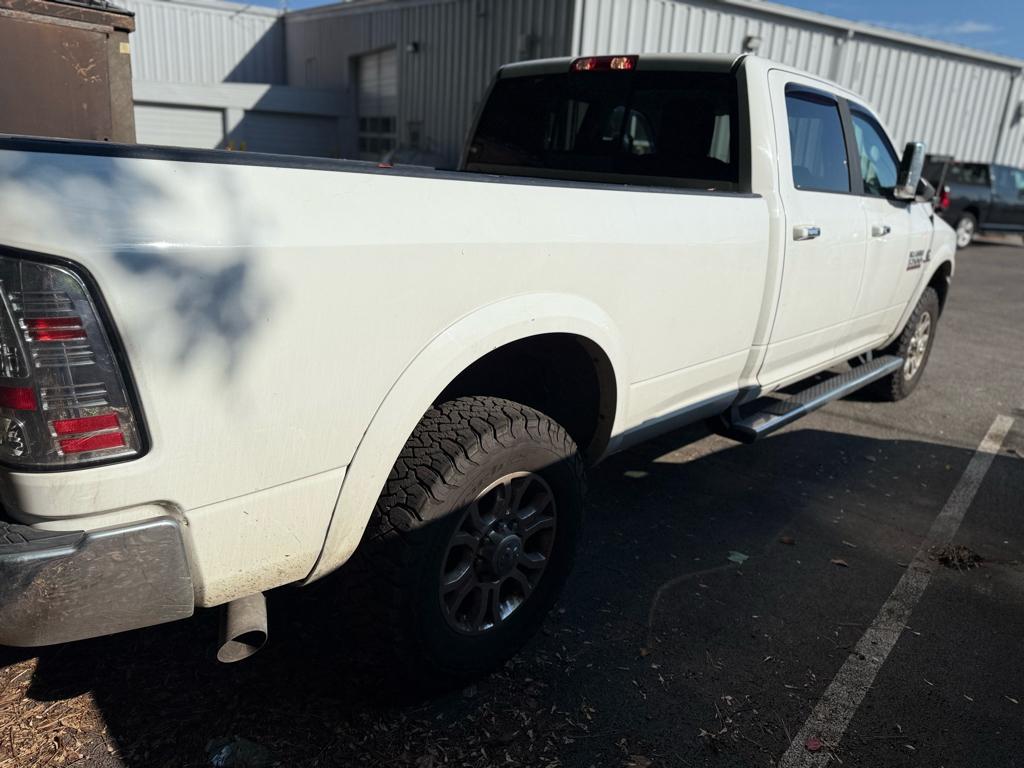 2018 Ram 3500 Laramie photo 2