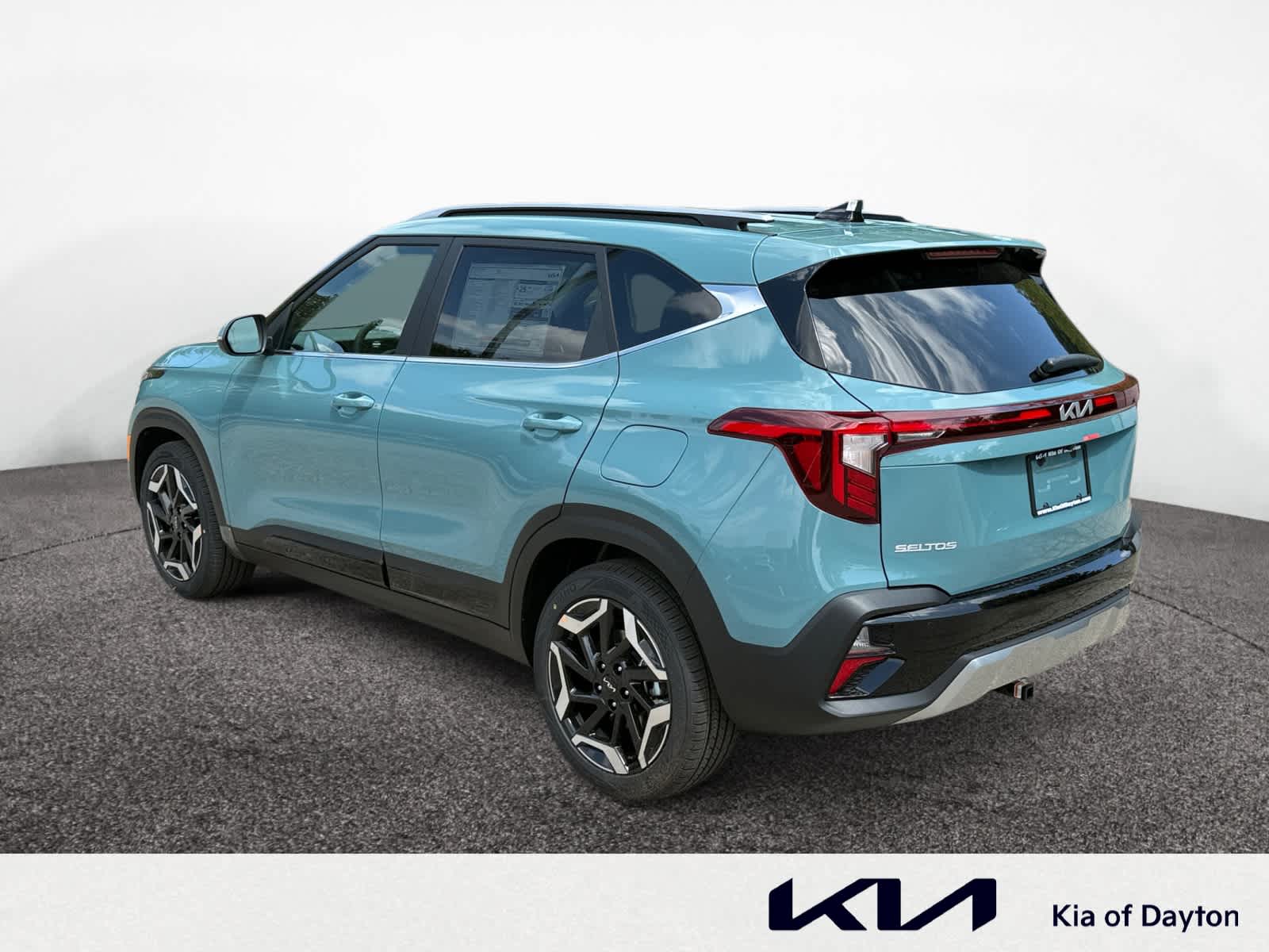 2026 Kia Seltos SX photo 3