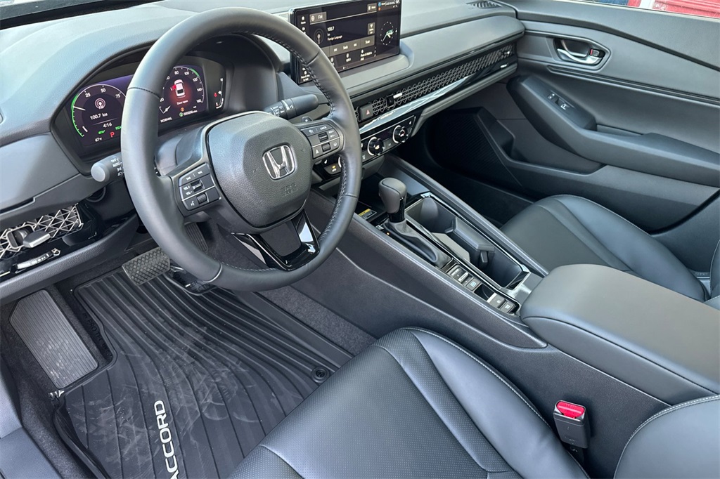 2025 Honda Accord Hybrid EX-L photo 10