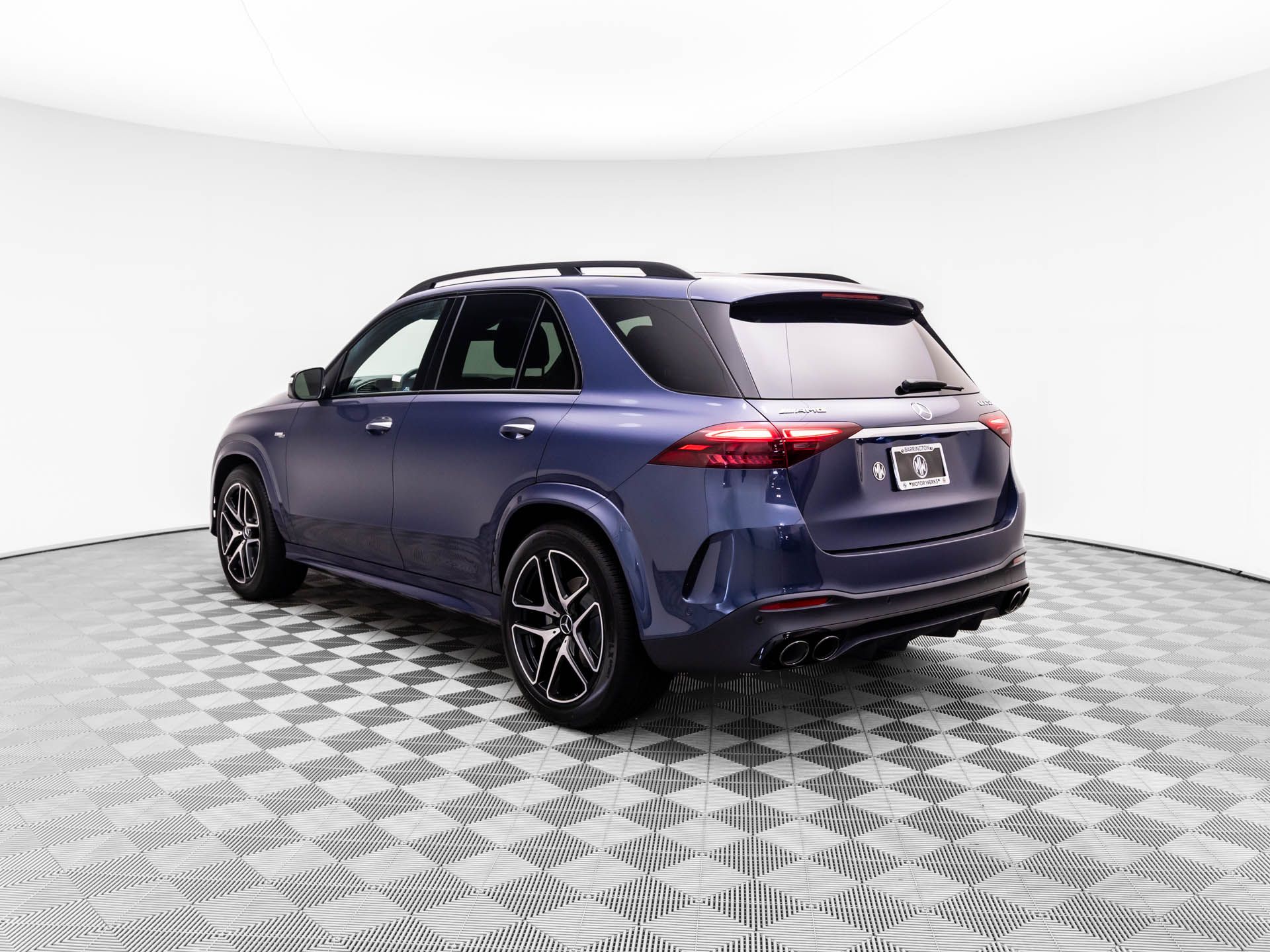 2025 Mercedes Benz GLE 53 AMG 4MATIC photo 2