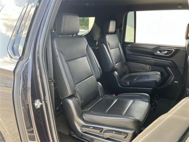 2023 Chevrolet Suburban Z71 photo 18