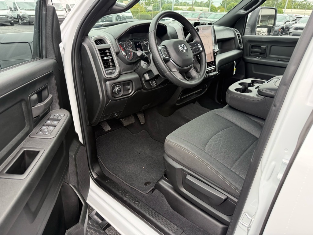 2026 Ram 3500 Tradesman photo 3