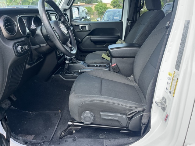 2018 Jeep Wrangler Unlimited Sport photo 6